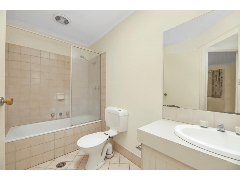 14 Jasper Close, Isabella Plains ACT 2905