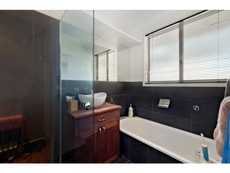 15 Snowden Place, Wanniassa ACT 2903