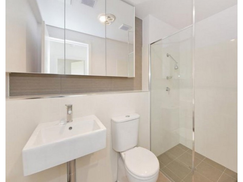 208/142 Anketell Street, Greenway ACT 2900