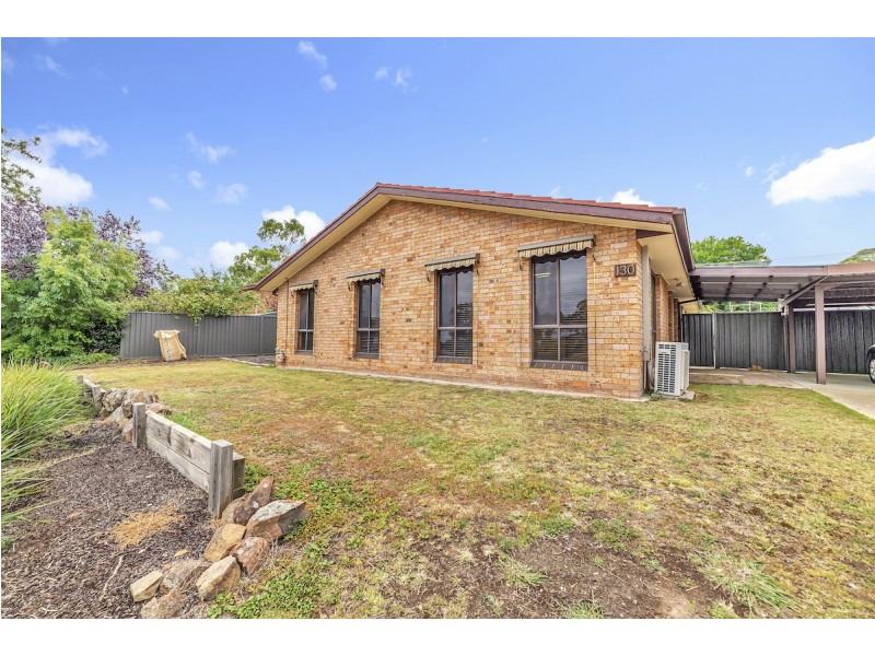 130 Deamer Crescent, Chisholm ACT 2905