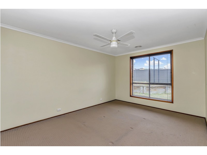 130 Deamer Crescent, Chisholm ACT 2905