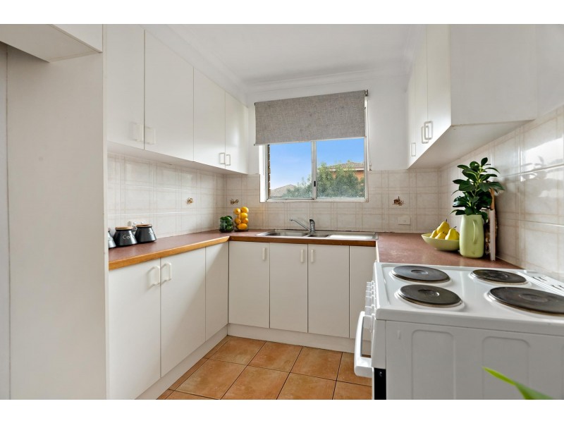 8/3 Velacia Place, Queanbeyan NSW 2620