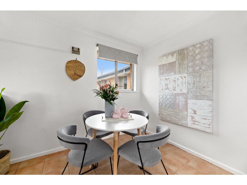 8/3 Velacia Place, Queanbeyan NSW 2620