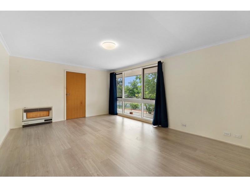 33 Bateman Street, Kambah ACT 2902