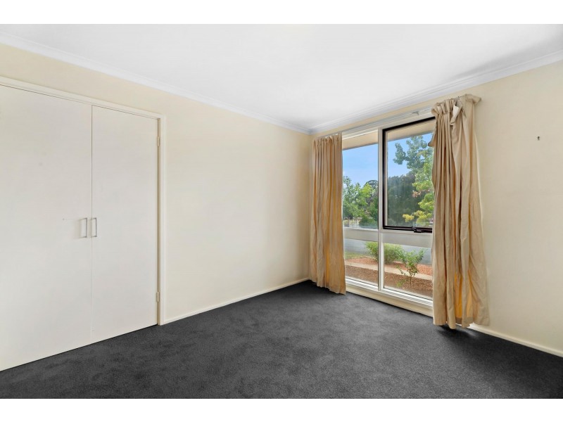 33 Bateman Street, Kambah ACT 2902