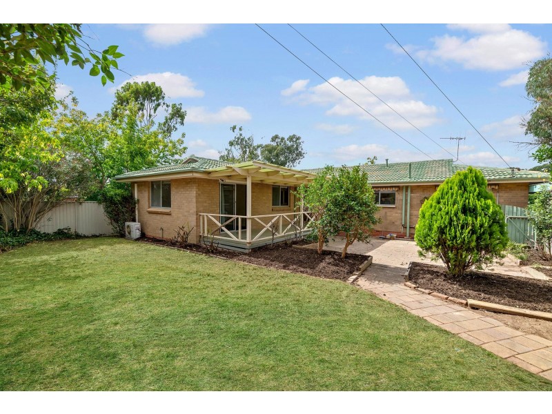33 Bateman Street, Kambah ACT 2902