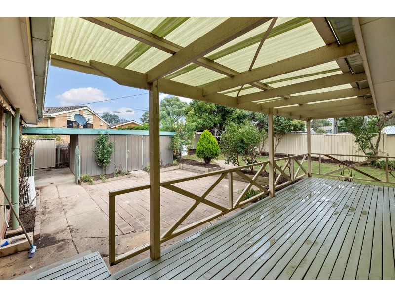 33 Bateman Street, Kambah ACT 2902