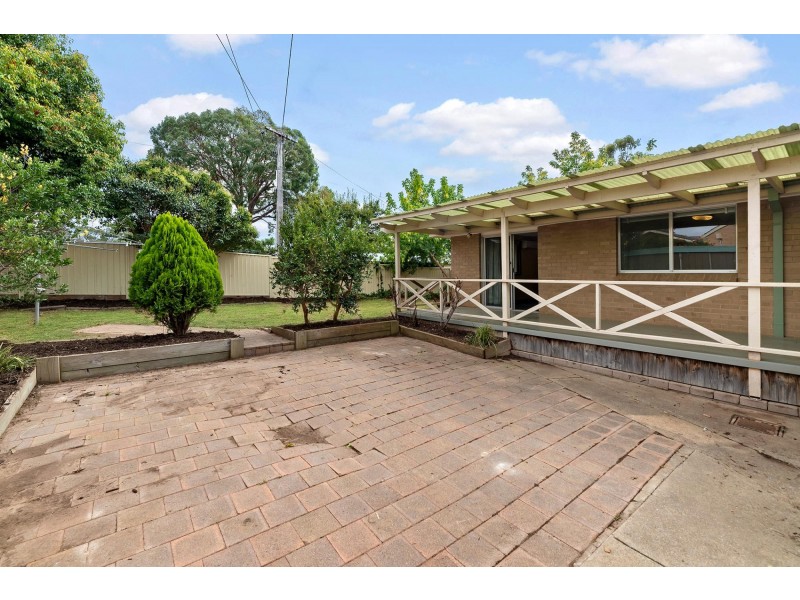 33 Bateman Street, Kambah ACT 2902
