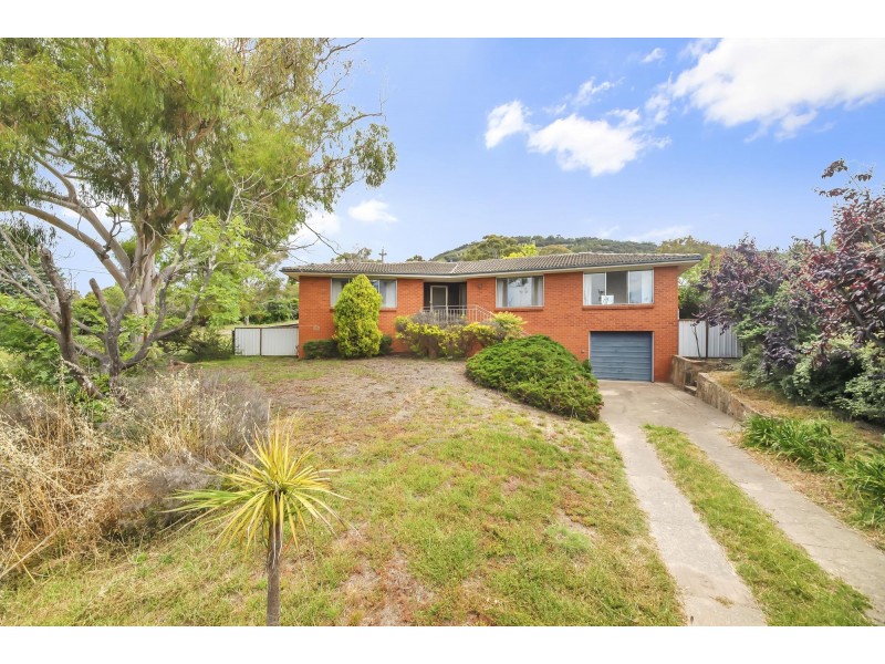 14 McCay Street, Pearce ACT 2607