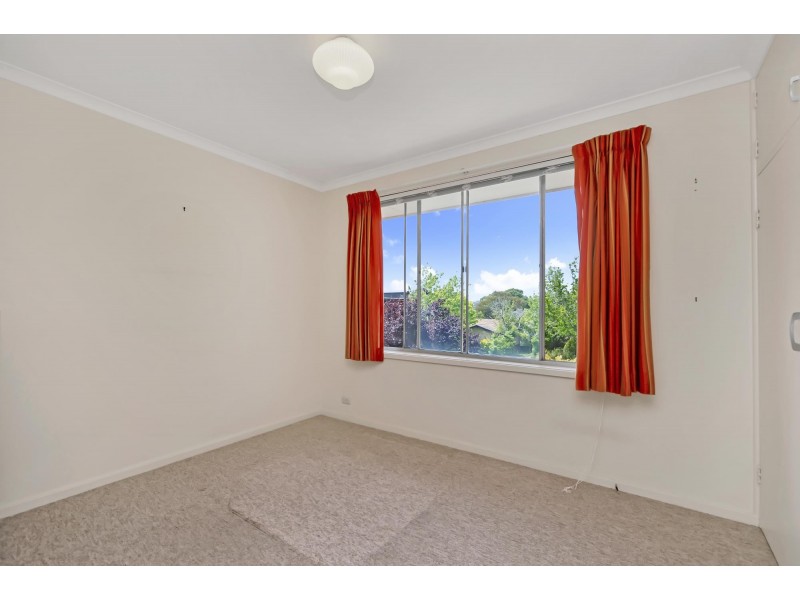 14 McCay Street, Pearce ACT 2607