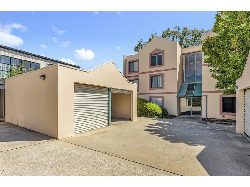 2/53 Port Jackson Circuit, Phillip ACT 2606