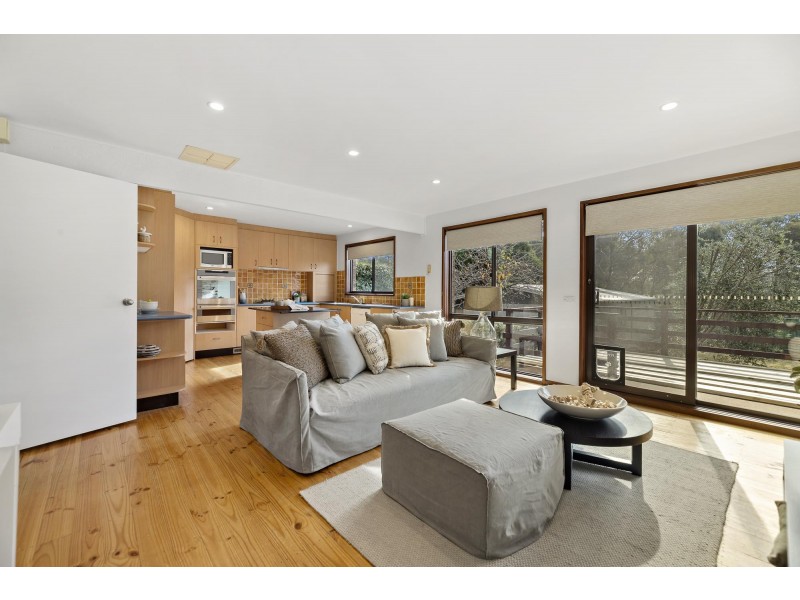 19 Farrelly Close, Oxley ACT 2903