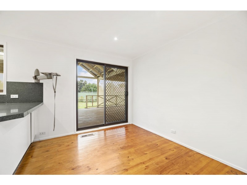 11 Beardsmore Place, Gowrie ACT 2904