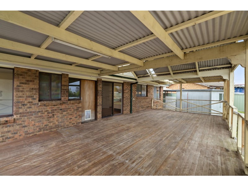 11 Beardsmore Place, Gowrie ACT 2904