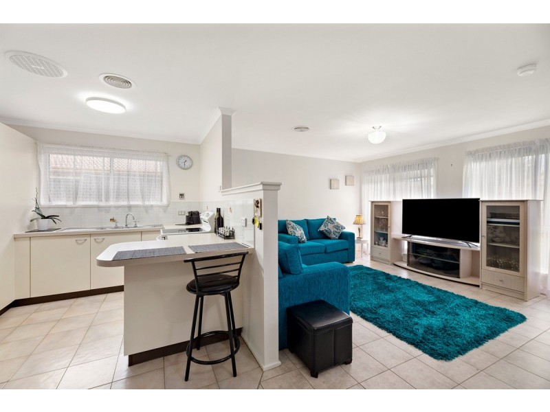 1/24 Helen Mayo Crescent, Bonython ACT 2905