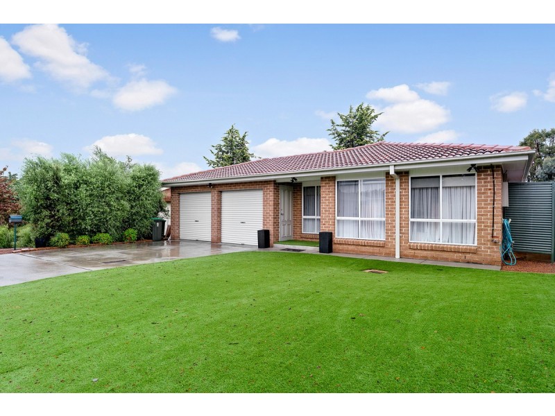 1/24 Helen Mayo Crescent, Bonython ACT 2905