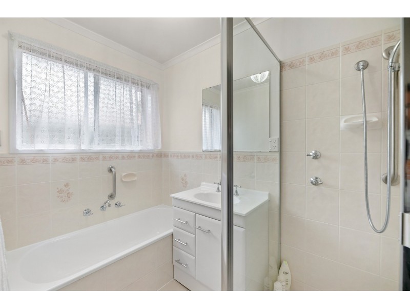 1/24 Helen Mayo Crescent, Bonython ACT 2905