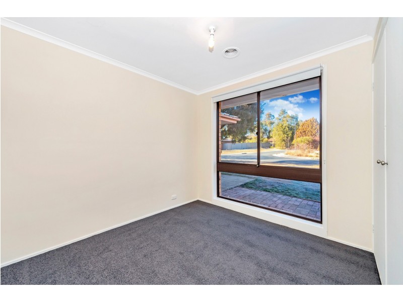 15 Collyburl Crescent, Isabella Plains ACT 2905