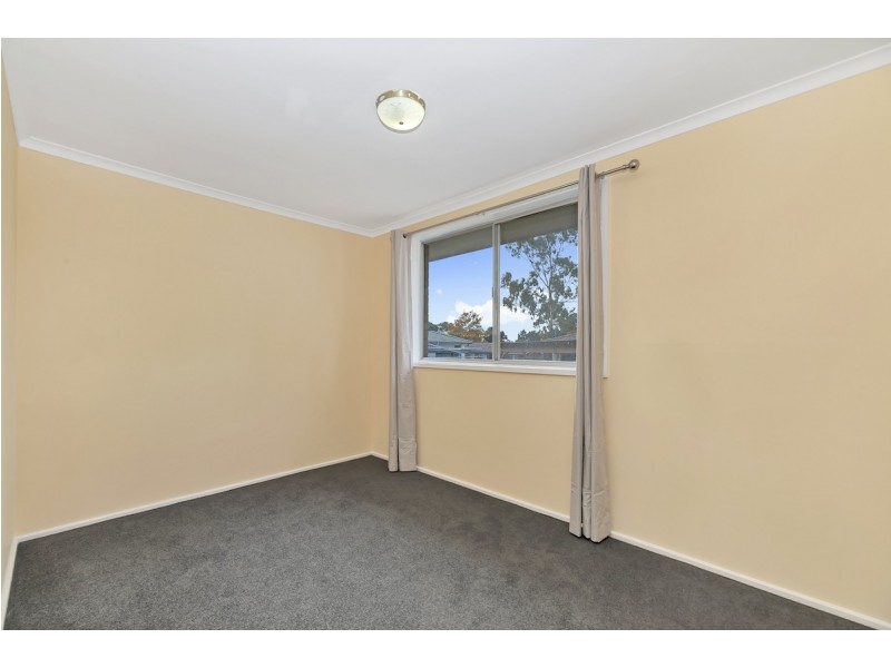 33 Bateman Street, Kambah ACT 2902