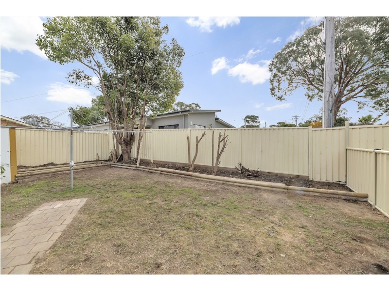 33 Bateman Street, Kambah ACT 2902