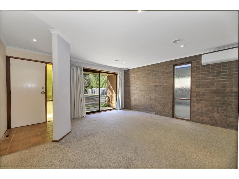 16 Hutcheson Street, Monash ACT 2904