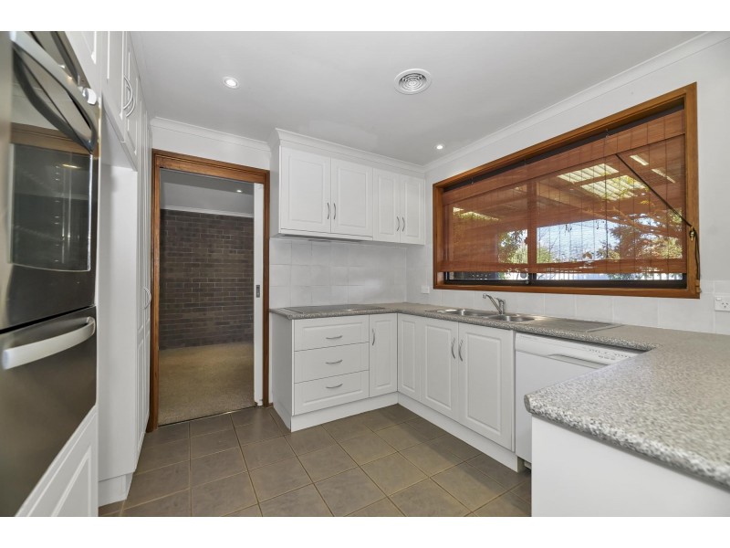 16 Hutcheson Street, Monash ACT 2904