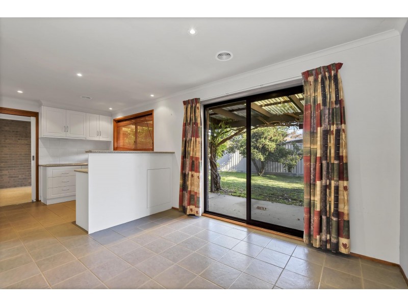 16 Hutcheson Street, Monash ACT 2904