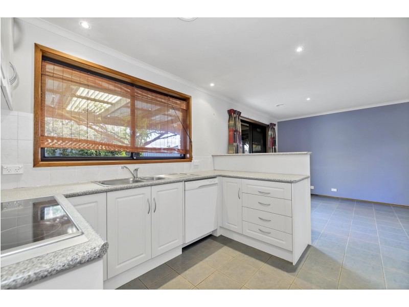 16 Hutcheson Street, Monash ACT 2904