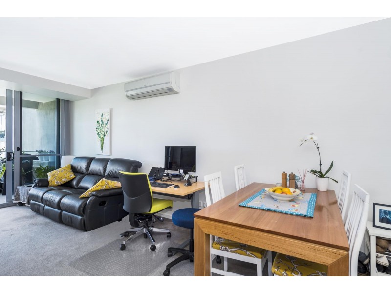 308/50 Eastlake Parade, Kingston ACT 2604