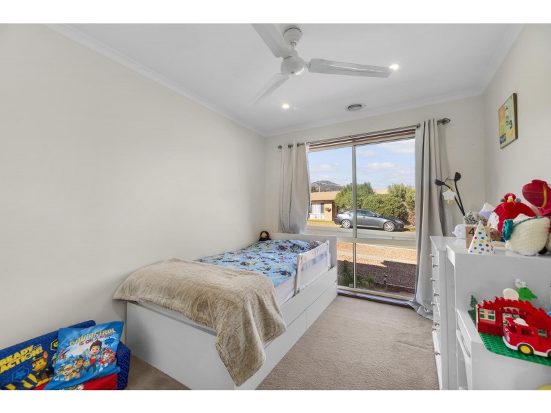 14 Wettenhall Circuit, Calwell ACT 2905