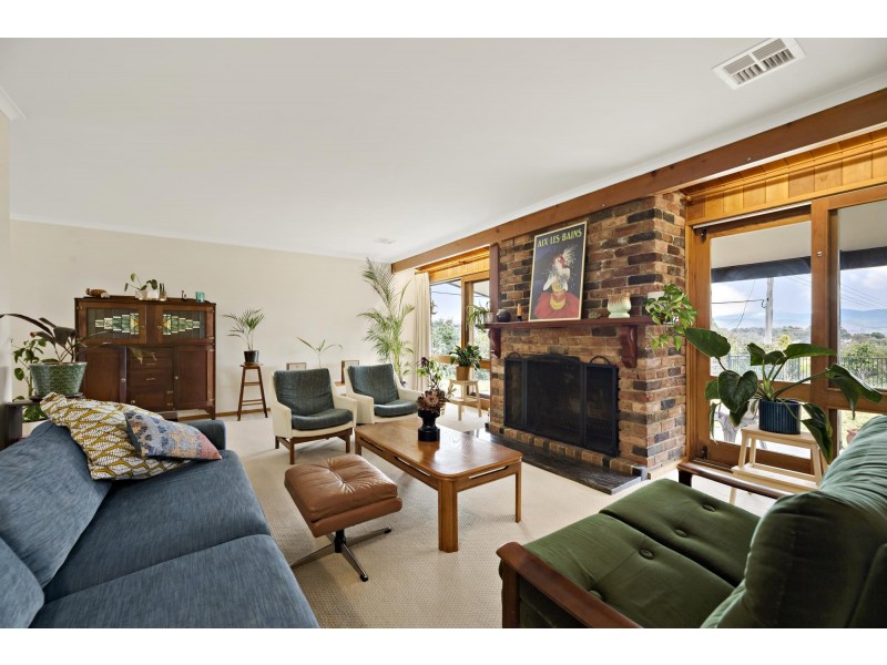 16 Adamson Crescent, Wanniassa ACT 2903