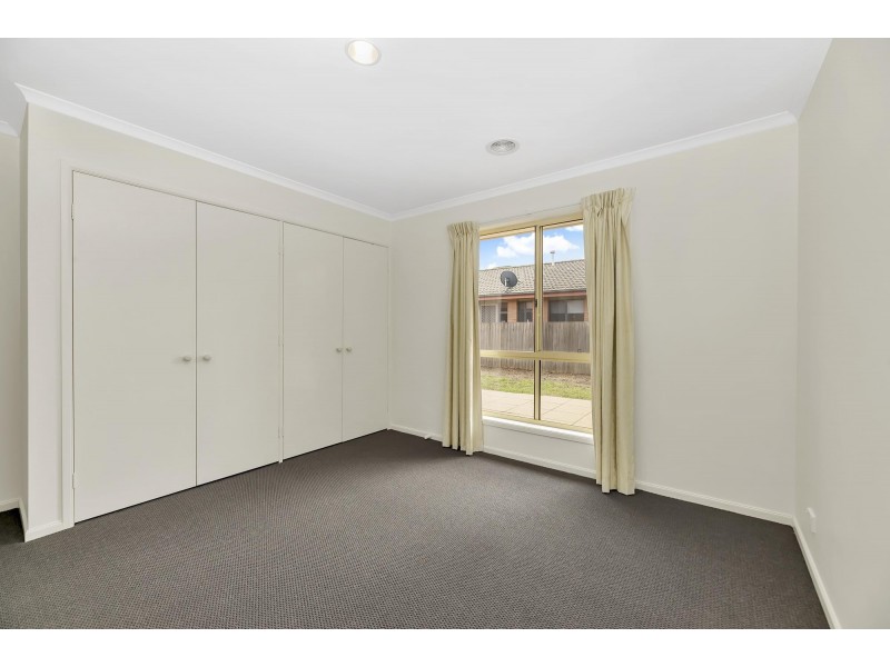 12 Polwarth Circuit, Dunlop ACT 2615