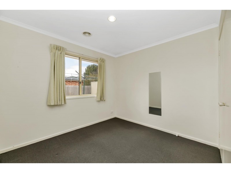 12 Polwarth Circuit, Dunlop ACT 2615