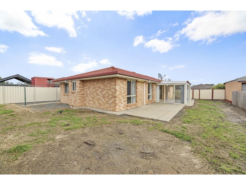 12 Polwarth Circuit, Dunlop ACT 2615