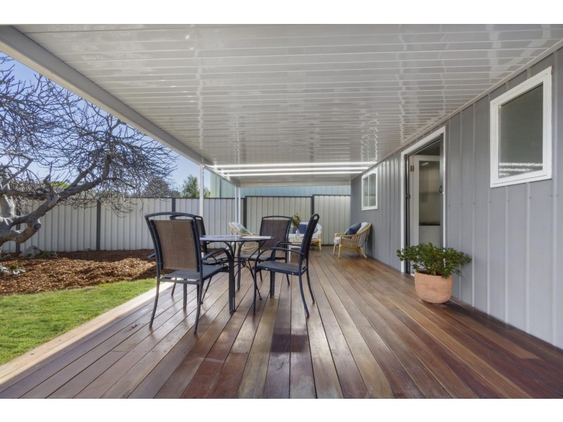 63 Bugden Avenue, Gowrie ACT 2904