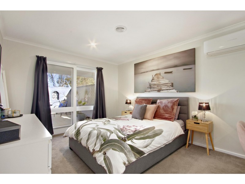 63 Bugden Avenue, Gowrie ACT 2904