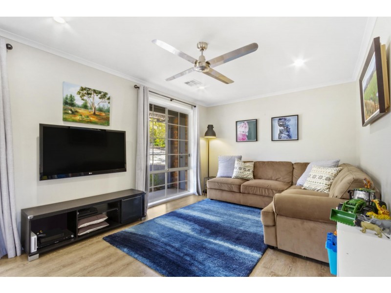 73 Louis Loder Street, Theodore ACT 2905