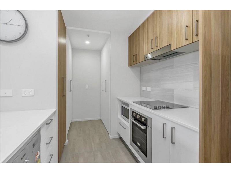 237/325 Anketell Street, Greenway ACT 2900