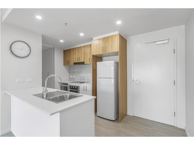 237/325 Anketell Street, Greenway ACT 2900