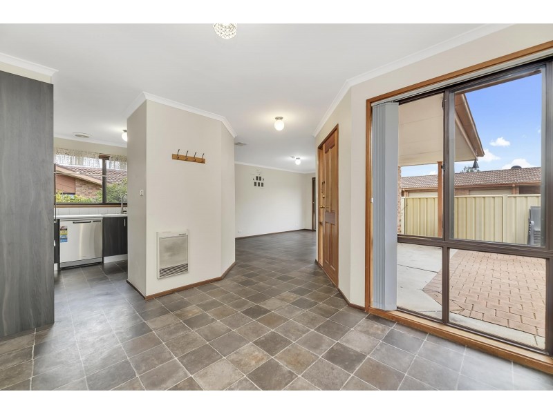 6/37 Wyselaskie Circuit, Kambah ACT 2902