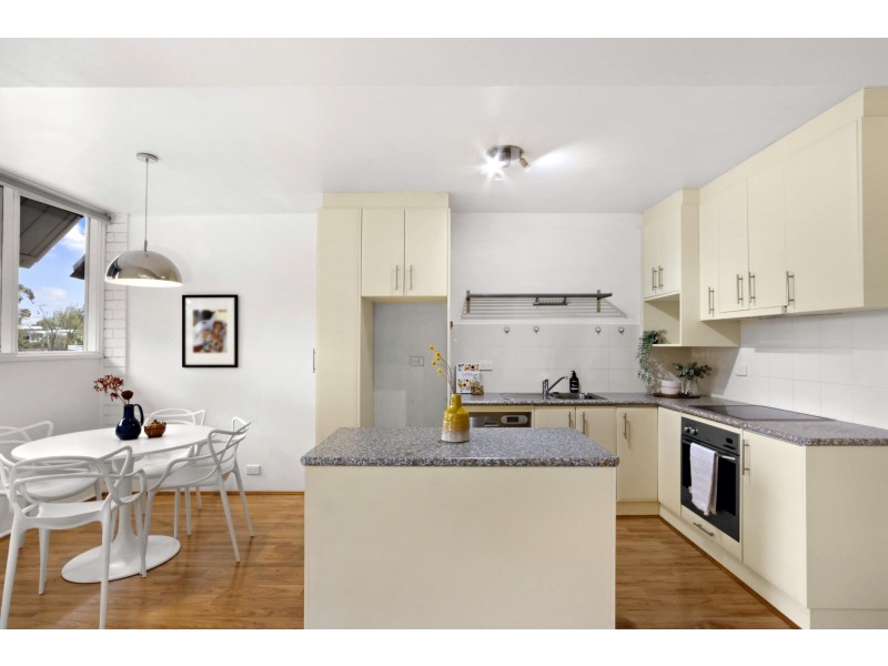 10/8 Edmondson Street, Campbell ACT 2612