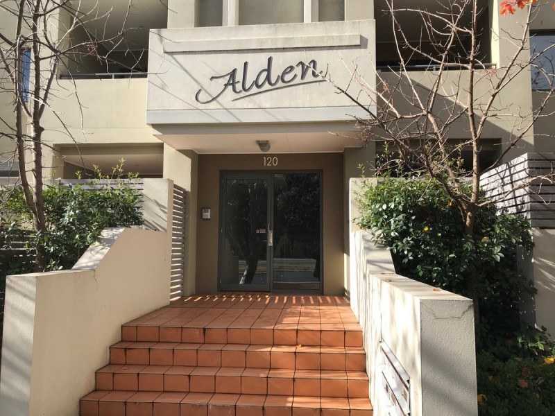2/120 Athllon Drive, Greenway ACT 2900