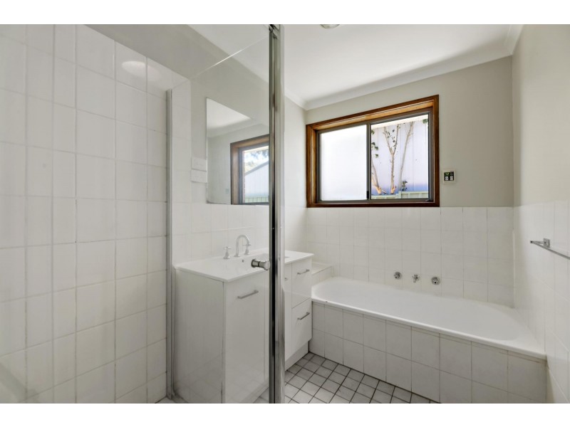 108 Lawrence Wackett Crescent, Theodore ACT 2905