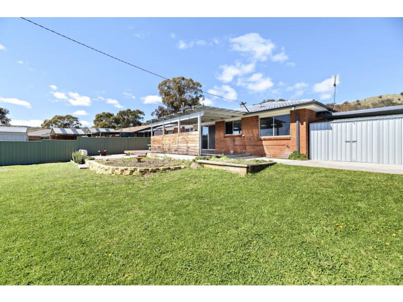 108 Lawrence Wackett Crescent, Theodore ACT 2905