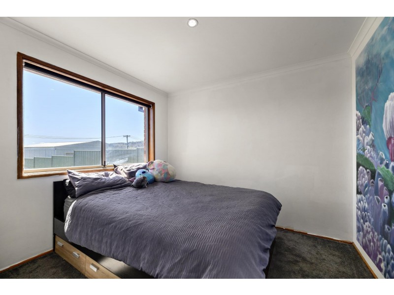 108 Lawrence Wackett Crescent, Theodore ACT 2905