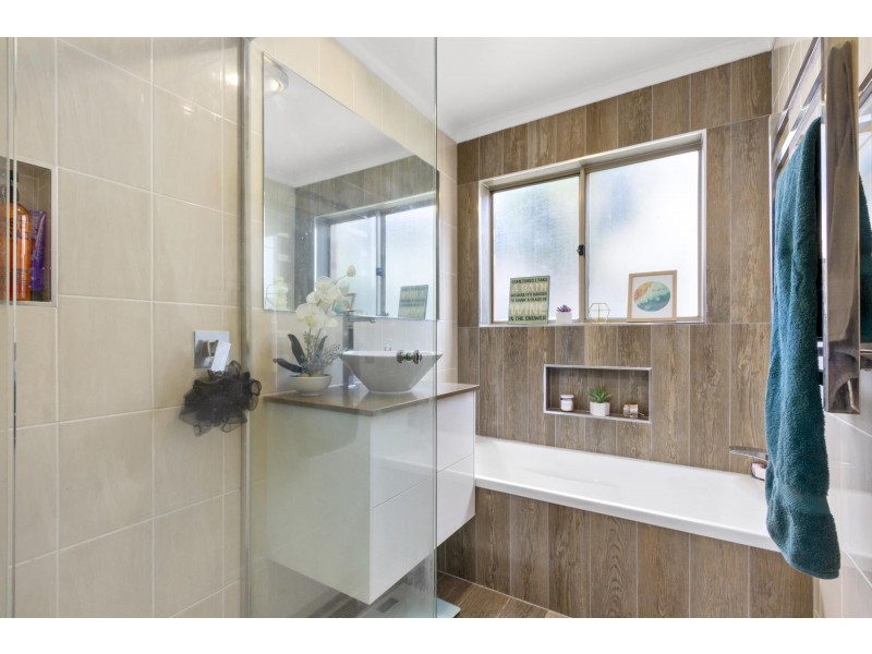 9 McVilly Close, Gordon ACT 2906