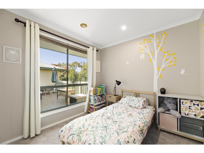 63 Callaway Crescent, Gordon ACT 2906