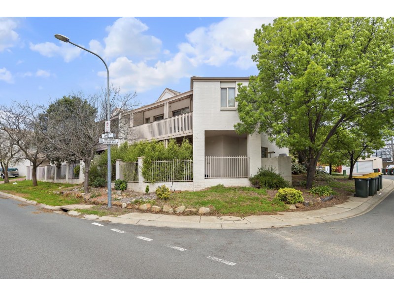 1/39 Tank Street, Phillip ACT 2606