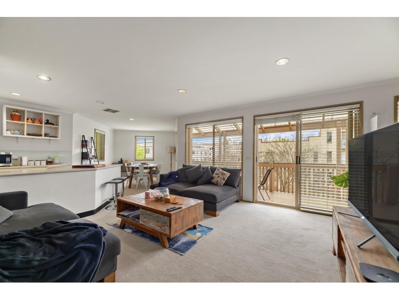 1/39 Tank Street, Phillip ACT 2606