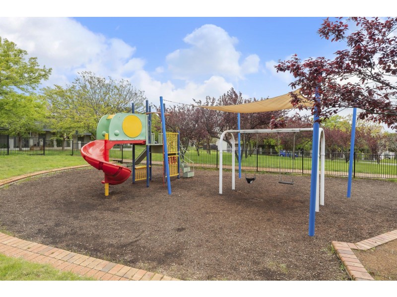 1/39 Tank Street, Phillip ACT 2606